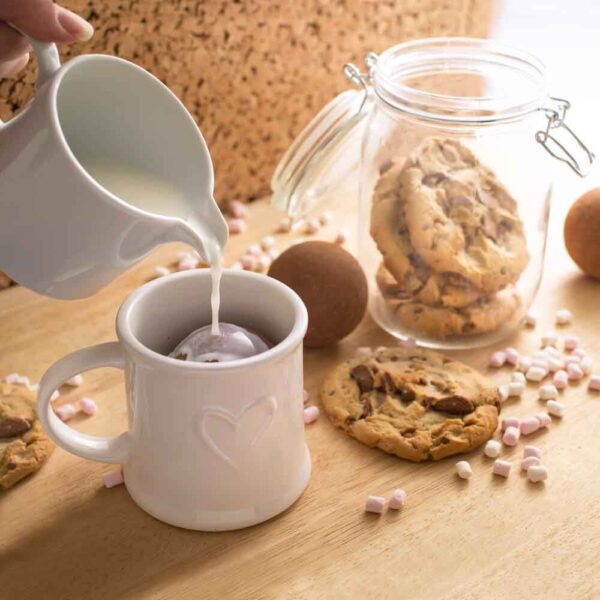 Gourmet Chocolate Pizza Co - Hot Chocolate Bombes - Image 2