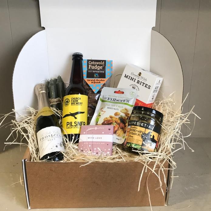 With Love Nibble and Tipple Hamper